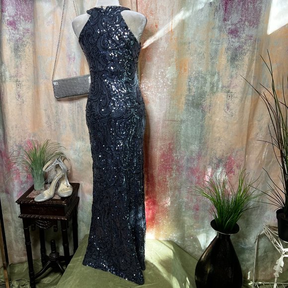 📌Morgan & Co. Eyecatcher Blue Sequin Halter Neckline Prom - Ball - Party Gown - Picture 2 of 16